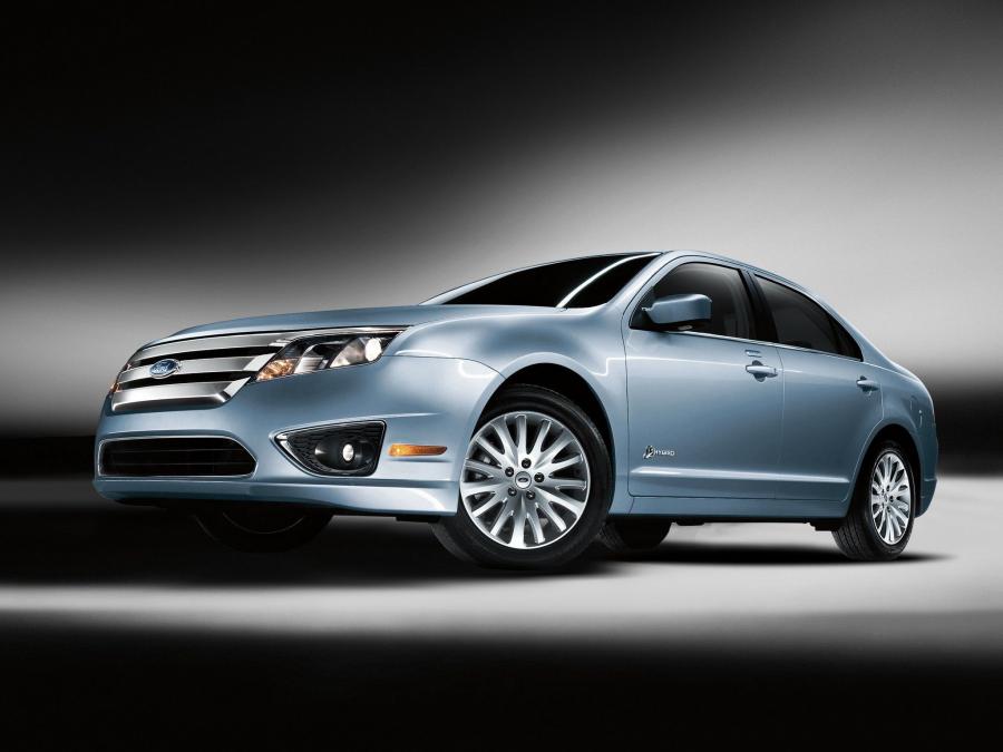  Ford Fusion Hybrid 2010 года  (US) (фото 21 из 111)